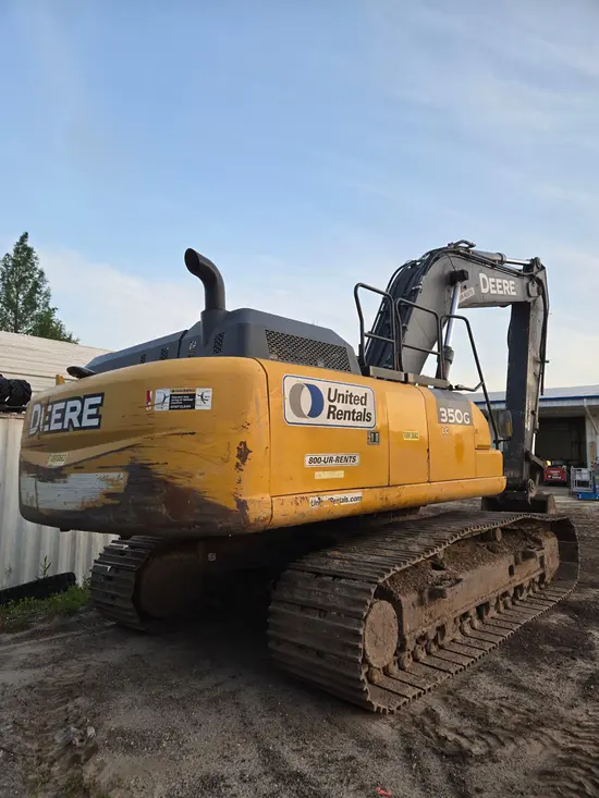 2019 John Deere 350G Excavator