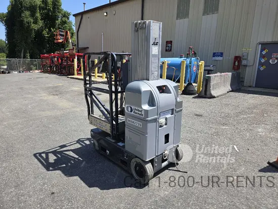 2017 JLG 20MVL Self-Propelled One-Person Lift