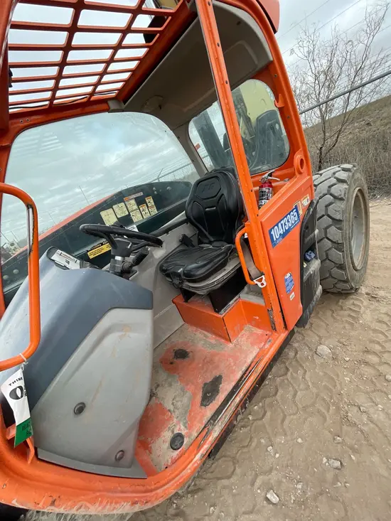 2016 JLG 642 Forklift