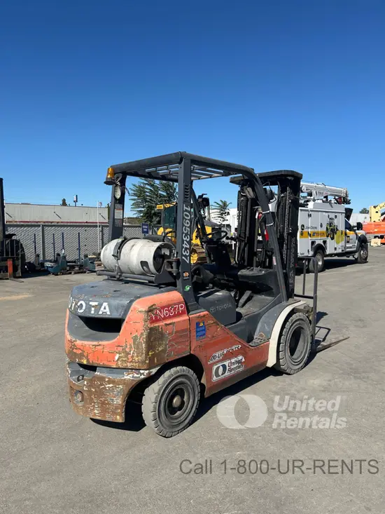 2019 Toyota 8FGU25 Warehouse Forklift