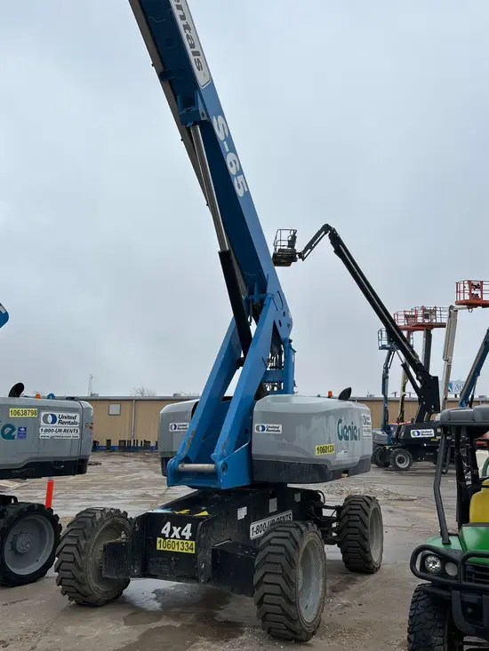 2017 Genie S-65 Boom Lift