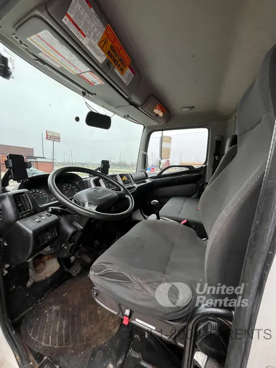 2020 HINO 268DCD4X2