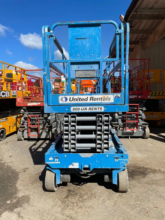 2018 Genie GS-3246 Scissor Lift