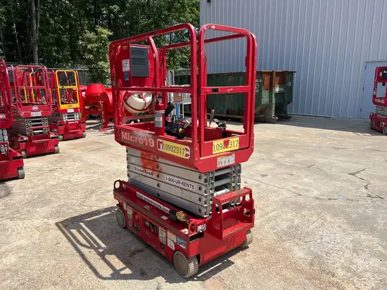 2019 MEC MICRO 19 Scissor Lift