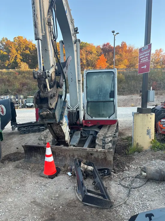 2019 Takeuchi TB290C Mini Excavator