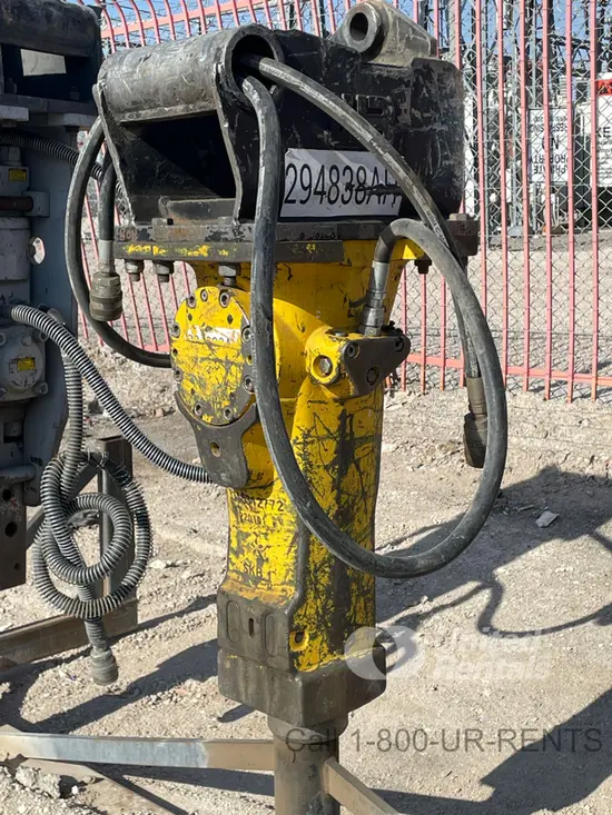 2022 Epiroc SB 452 Attachment