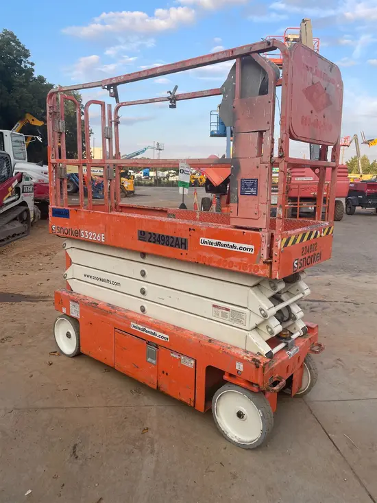 2019 Snorkel S3226E Scissor Lift