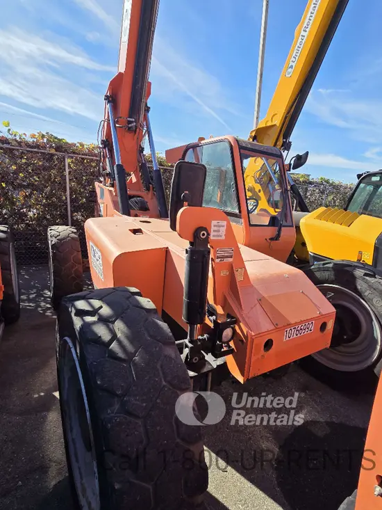 2018 SKYTRAK 6042 Forklift