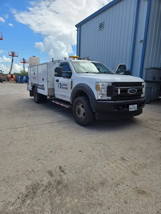 2019 Ford F550REGXLG4WD