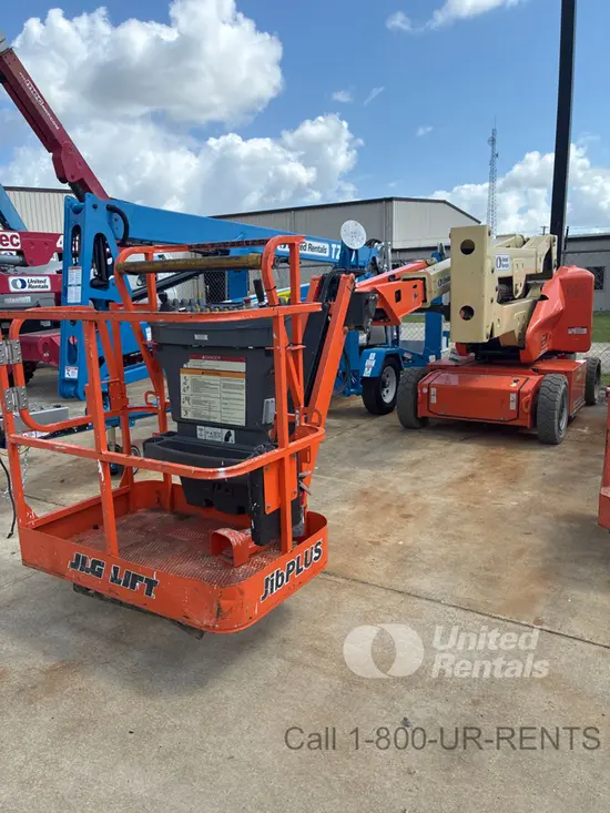 2018 JLG E400AJPN Articulating Boom Lift