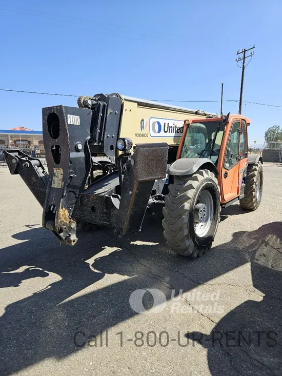 2019 JLG 1055 Forklift