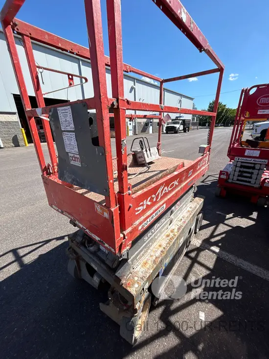 2018 Skyjack SJIII3219 Scissor Lift