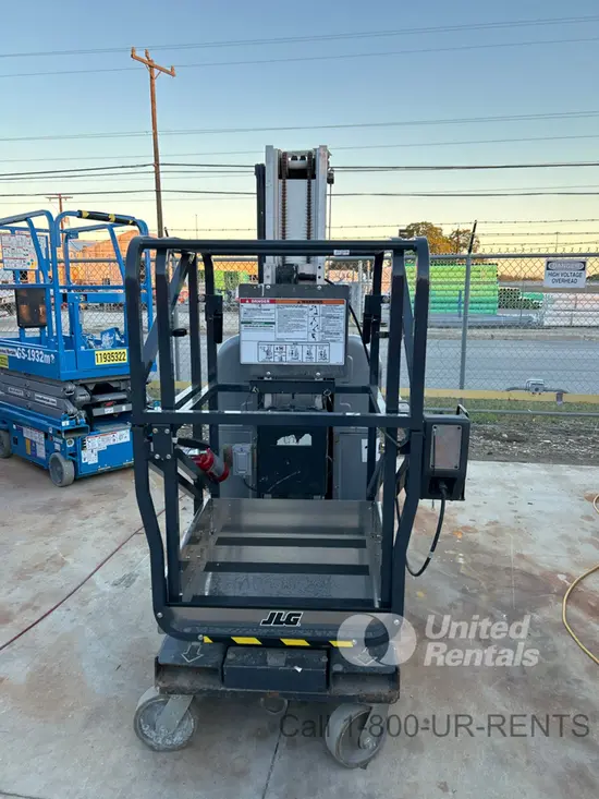 2017 JLG 20MVL Self-Propelled One-Person Lift