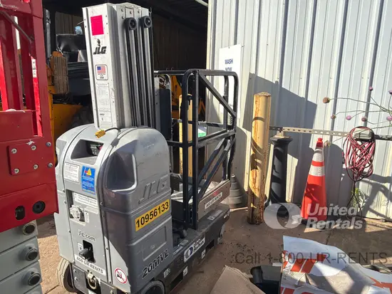 2019 JLG 20MVL Self-Propelled One-Person Lift