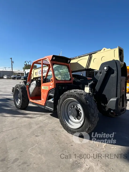 2016 JLG 642 Forklift