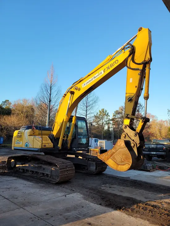 2020 Kobelco SK210LC-10 Excavator