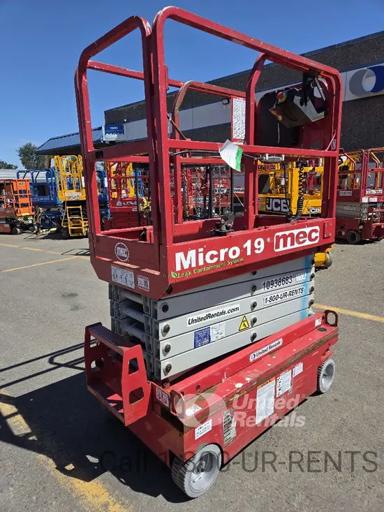 2019 MEC MICRO 19 Scissor Lift