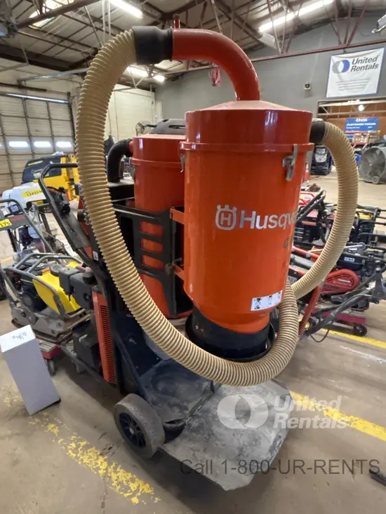 2021 Husqvarna T4000P Vacuum