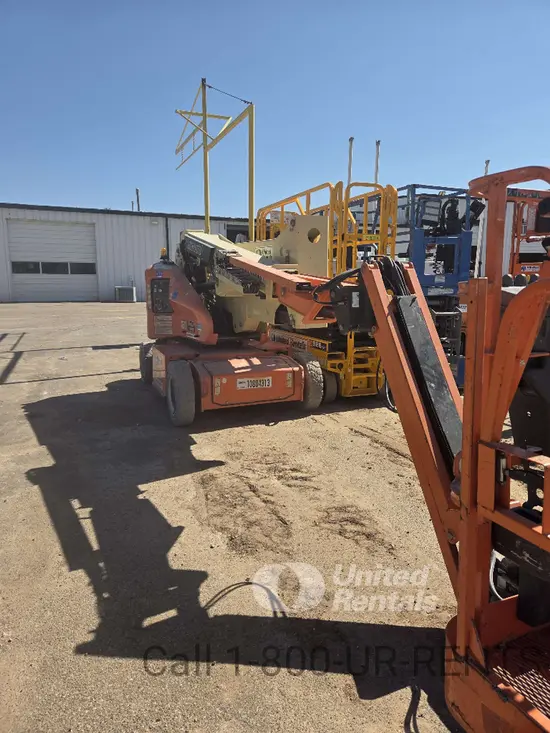2018 JLG E400AJPN Articulating Boom Lift
