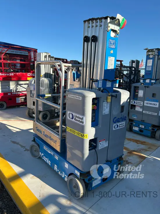 2018 Genie GR-20 Self-Propelled One-Person Lift