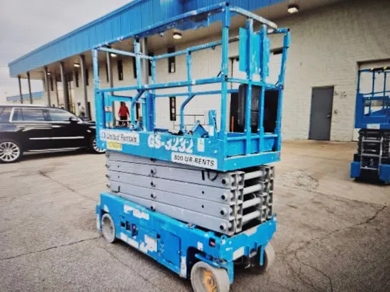 2018 Genie GS-3232 Scissor Lift