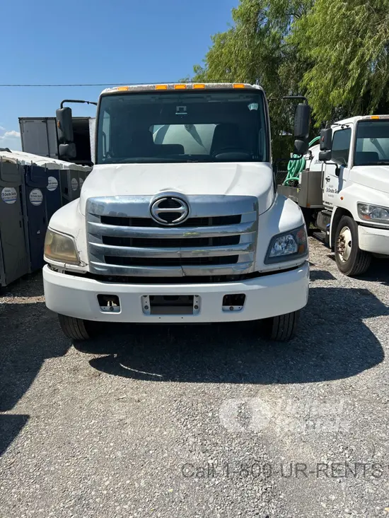 2019 HINO 268DCD4X2