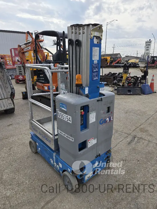 2016 Genie GR-20 Self-Propelled One-Person Lift