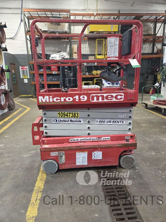 2019 MEC MICRO 19 Scissor Lift