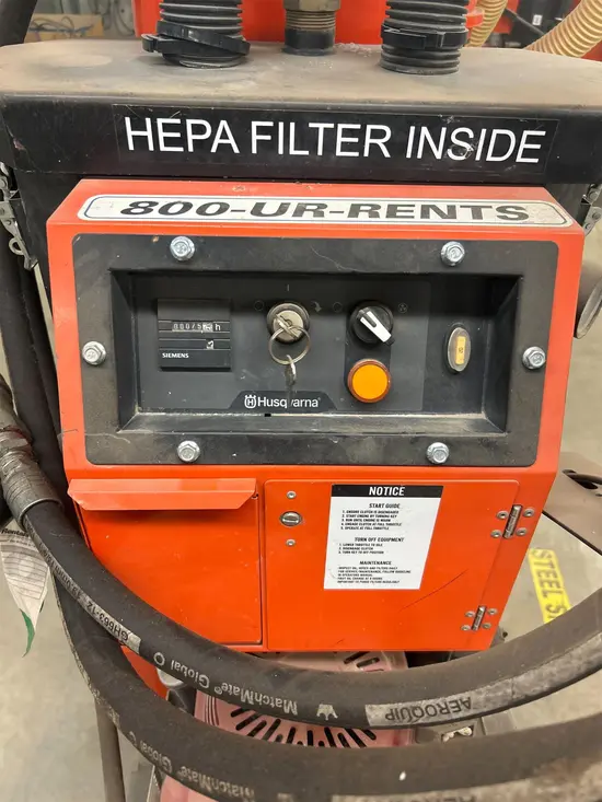 2021 Husqvarna T4000P Vacuum