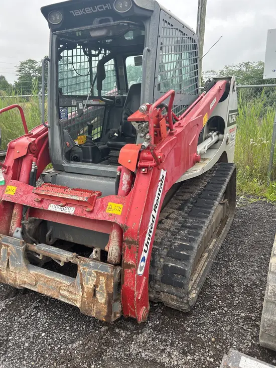 2019 Takeuchi TL12R2-CR Track Loader