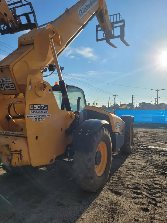 2016 JCB 507-42 Forklift