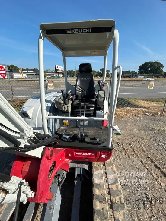 2021 Takeuchi TB250-2R Mini Excavator