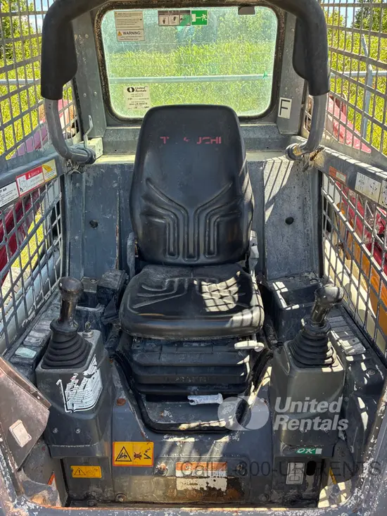 2022 Takeuchi TL8R2R Track Loader
