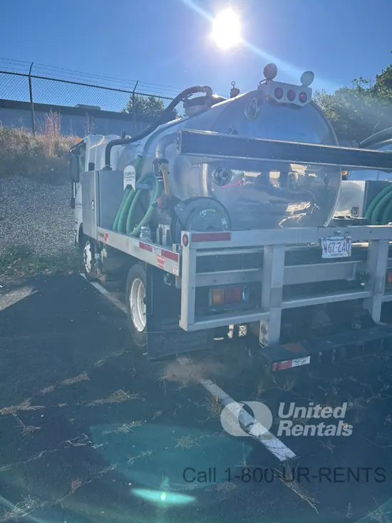 2020 ISUZU NPRHDREGG4X2
