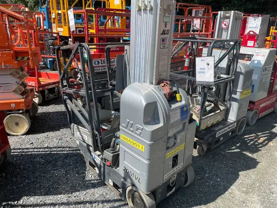 2016 JLG 20MVL Self-Propelled One-Person Lift