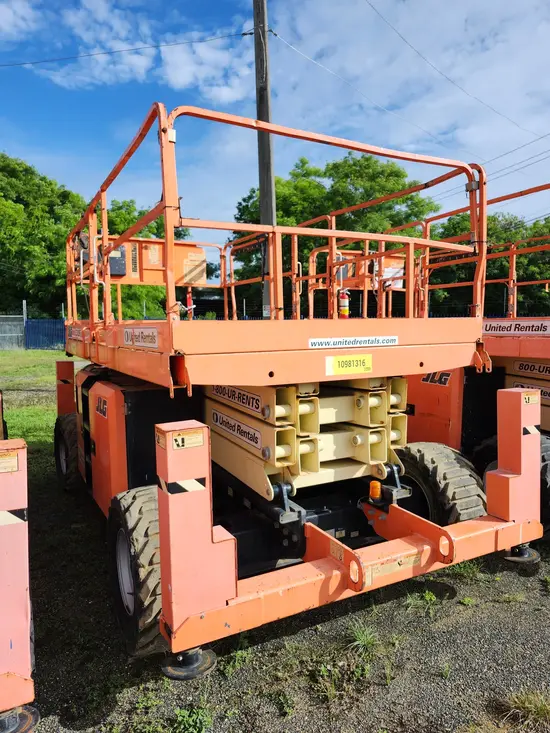 2019 JLG 330LRT Rough Terrain Scissor Lift