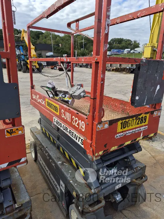2017 Skyjack SJIII3219 Scissor Lift