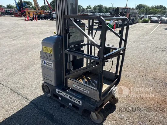 2017 JLG 20MVL Self-Propelled One-Person Lift