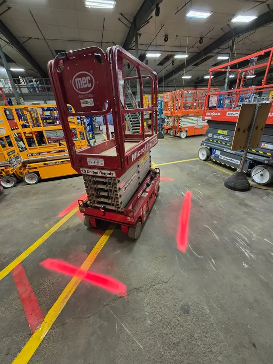 2018 MEC MICRO 19 Scissor Lift