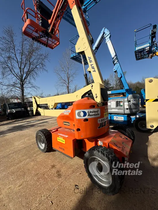 2018 JLG E450AJ Articulating Boom Lift