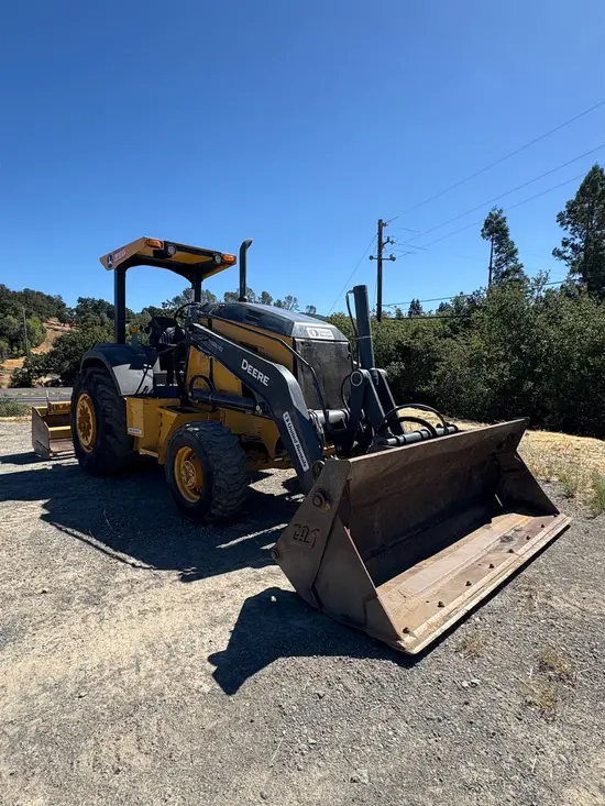 2020 John Deere 210L EP Wheel Loader