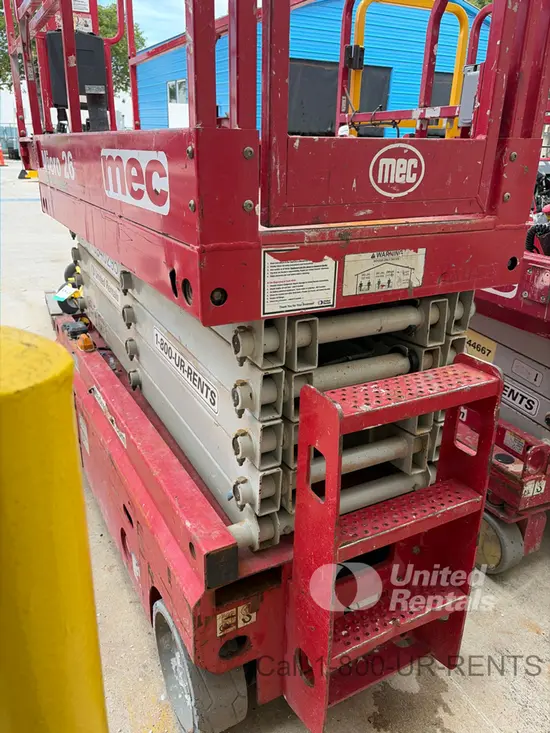 2019 MEC MICRO 26 Scissor Lift