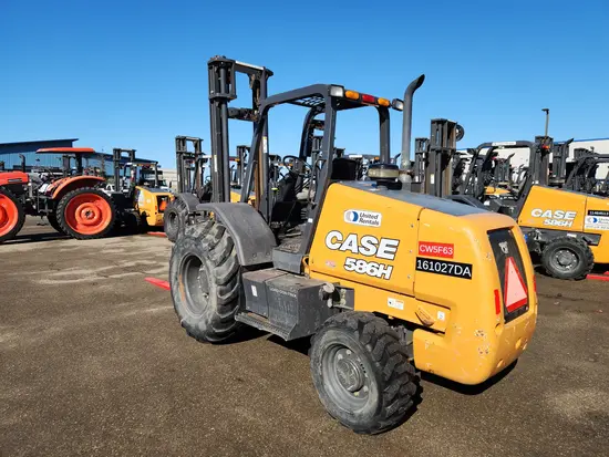 2021 Case 586H Forklift