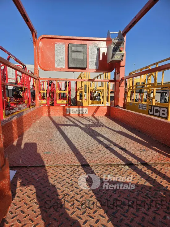 2018 Snorkel S4732E Scissor Lift