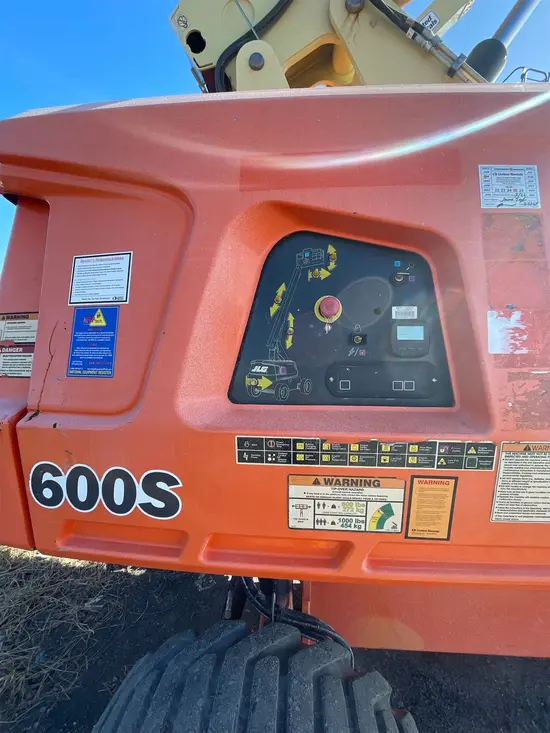2017 JLG 600S Boom Lift