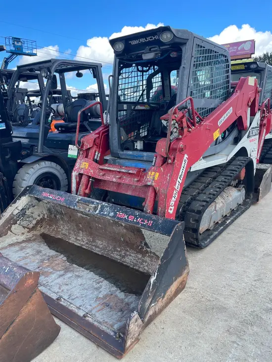 2021 Takeuchi TL10V2-CR Track Loader