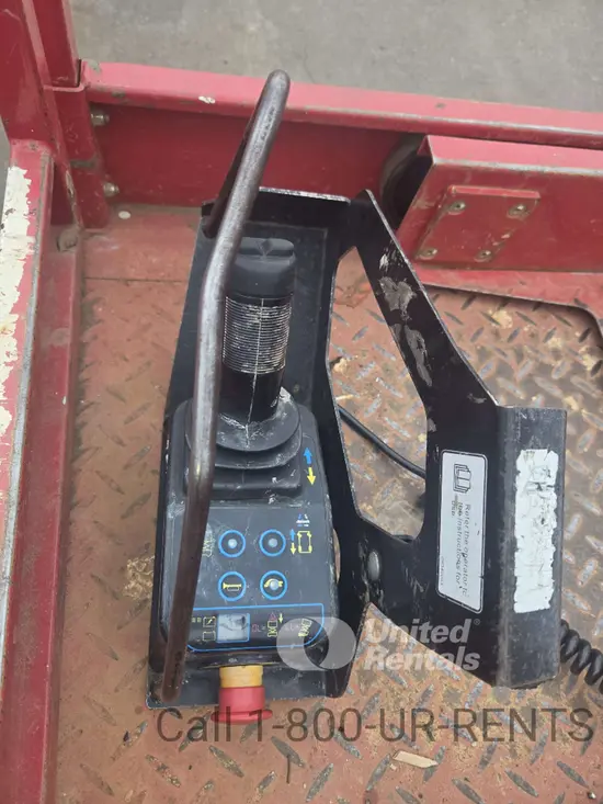 2019 MEC MICRO 19 Scissor Lift
