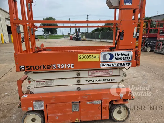2021 Snorkel S3219E Scissor Lift