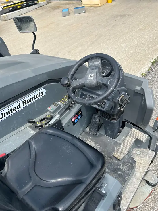 2022 KARCHER B 300 RI LPG Scrubber