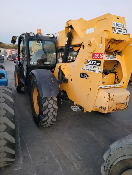 2017 JCB 507-42 Forklift